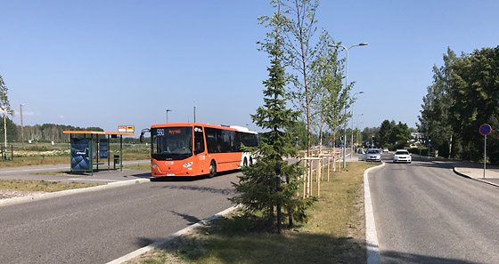 Kuusmiehentien bussikatu.